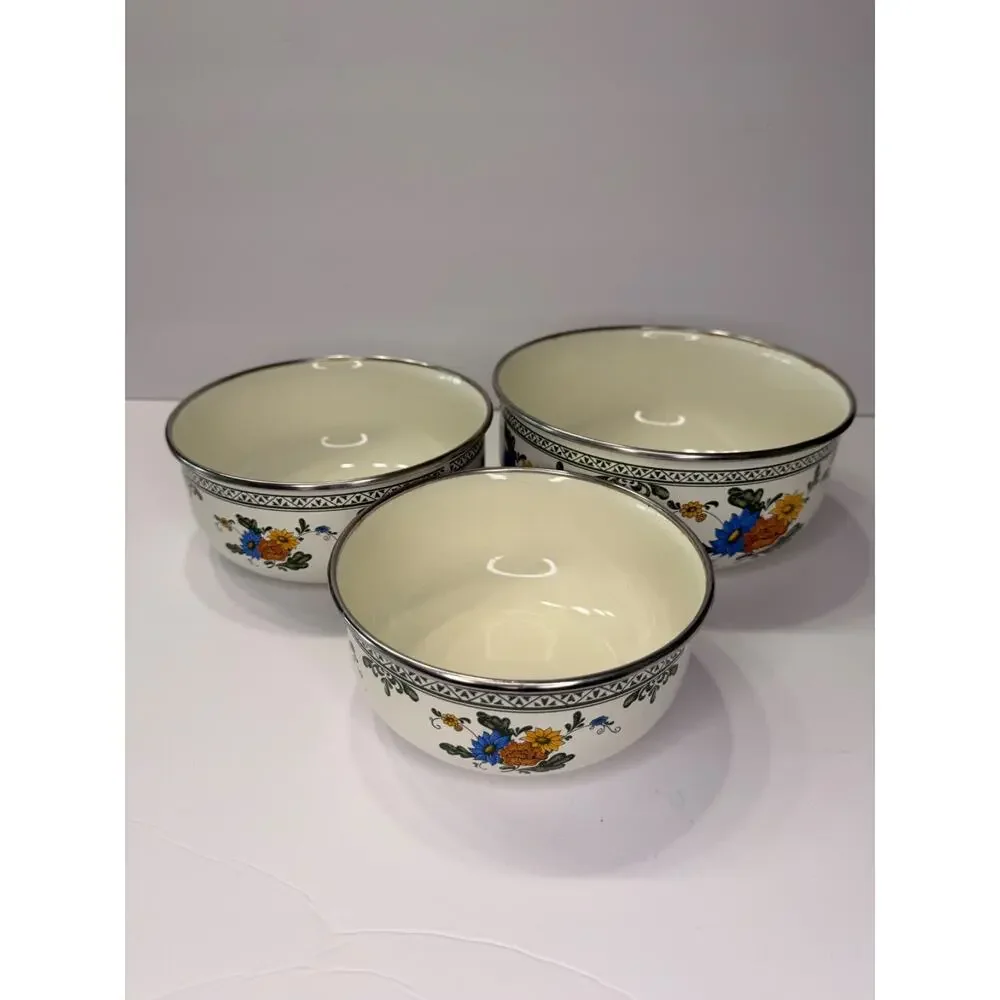 Vintage Floral Enamelware Nesting Bowls Set of 3 With Lids